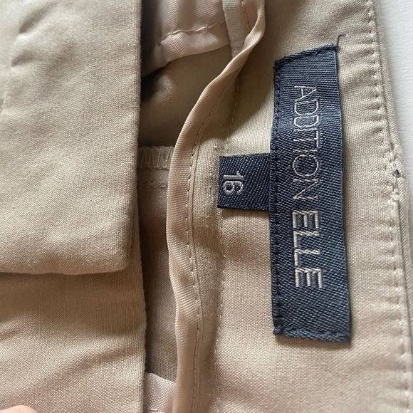 Addition Elle - Pleated camel capri trousers - Picture 2 of 7